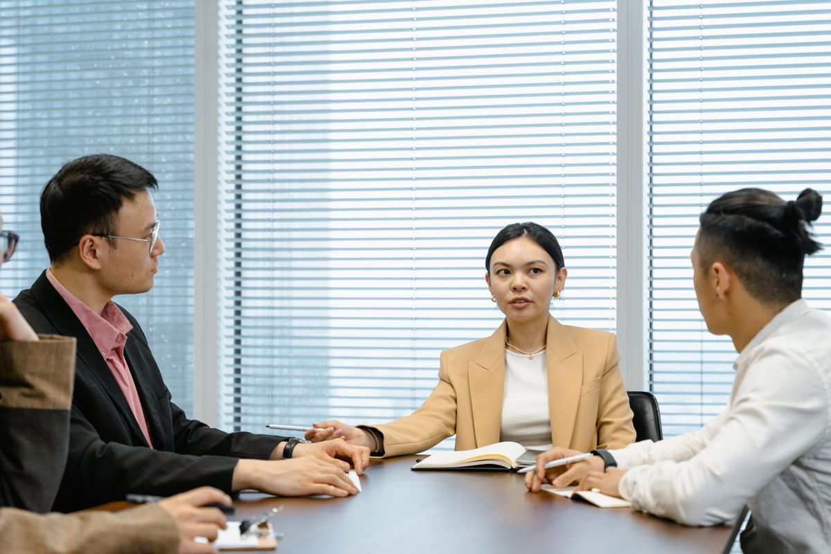 Cuộc họp & kết nối đối tác